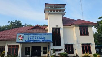 Bidan Farida Tidak Lulus Ujian Penyesuaian Kenaikan Pangkat Malah Sebar kan Hoax Ada pungli