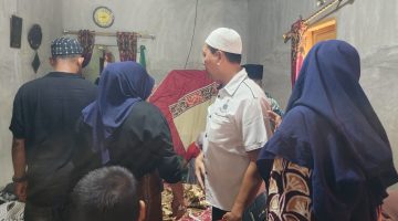 Kasihumas Polres Batu Bara Sampaikan Belasungkawa kepada Keluarga Almarhum Ismail Sitompul .