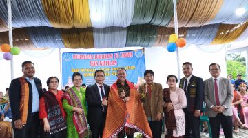 Maruli Siahaan Hadiri Jubileum ke-75 dan Pesta Gotilon HKBP Wonosari, Salurkan Bantuan untuk Dukung Pelayanan Gereja