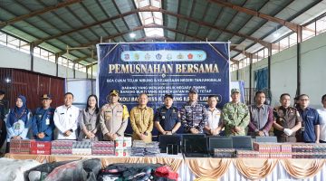 Wali Kota Tanjungbalai Hadiri Pemusnahan Bersama Barang Menjadi Milik Negara (BMMN) dan Barang Bukti Yang Berkekuatan Hukum Tetap oleh Bea dan Cukai serta Kejari Tanjungbalai