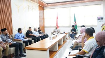 Wali Kota Tanjungbalai Pimpin Rapat Pembahasan Sinergitas Program Pembangunan Dengan Dunia Usaha Bersama OPD