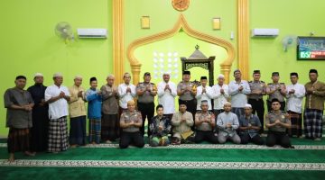 Polres Batu Bara Gelar Sholat Subuh Keliling Serentak di Lima Masjid, Perkuat Silaturahmi dan Sampaikan Pesan Kamtibmas